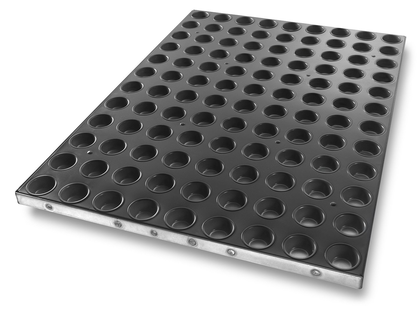 Muffin Trays & Cake Tins